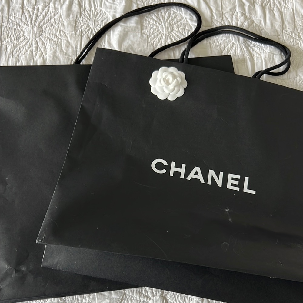 CHANEL Black and White Signature Shopping Bags-includes 2 bags 19.5 x 17.5 - Picture 1 of 4